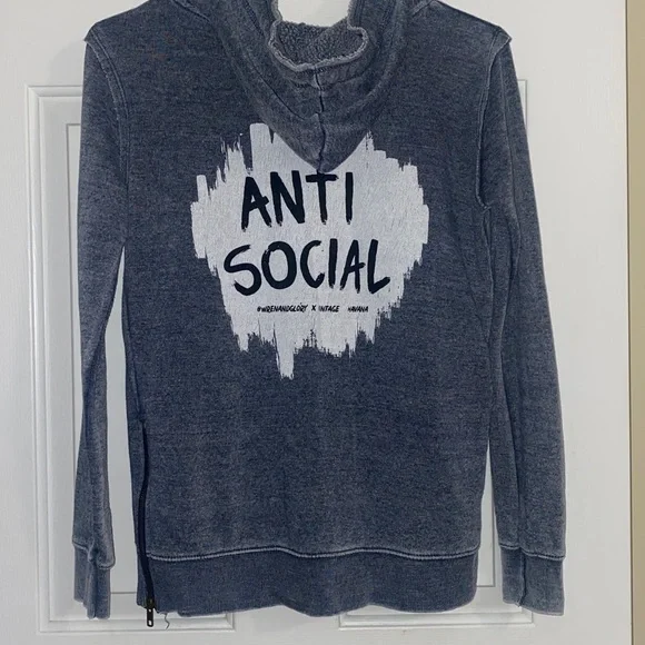 Wren and Glory vintage Havana hoodie, oversized XS. - Picture 5 of 7